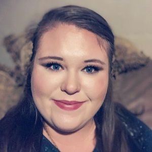 Meet your Posher, Margo